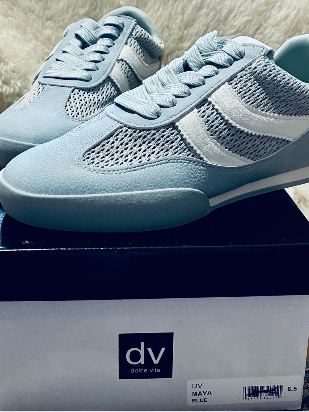 Dolce Vita Maya Sneakers, 6.5